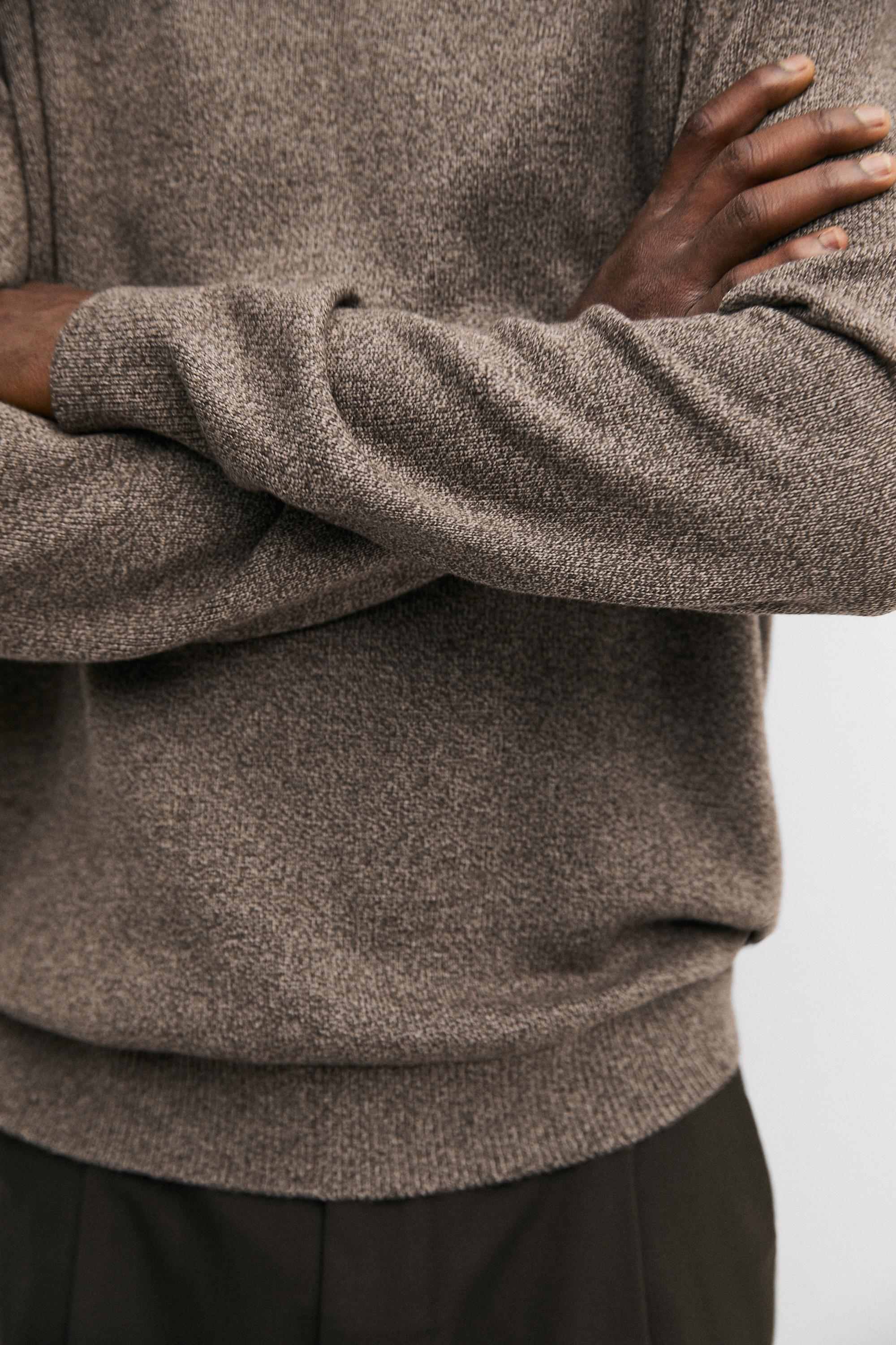 Wool-blend knit round neck sweater